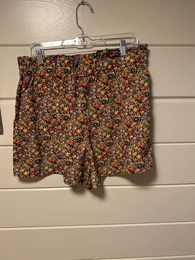 Emery Rose High-Waist Floral Print Women’s Shorts - Black Multi.  1XL